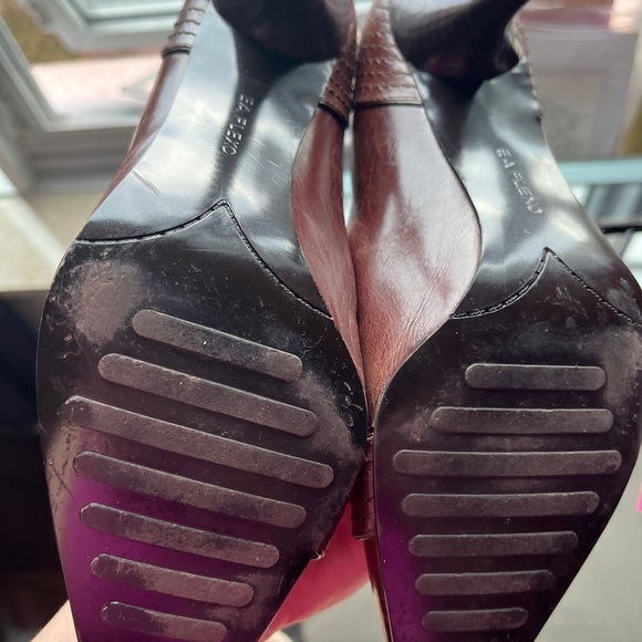 Pointed Toe pumps - Picture 3 of 4